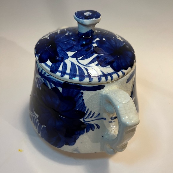 Mexican Talavera Pottery Creamer Pitcher Blue & White - Picture 13 of 16